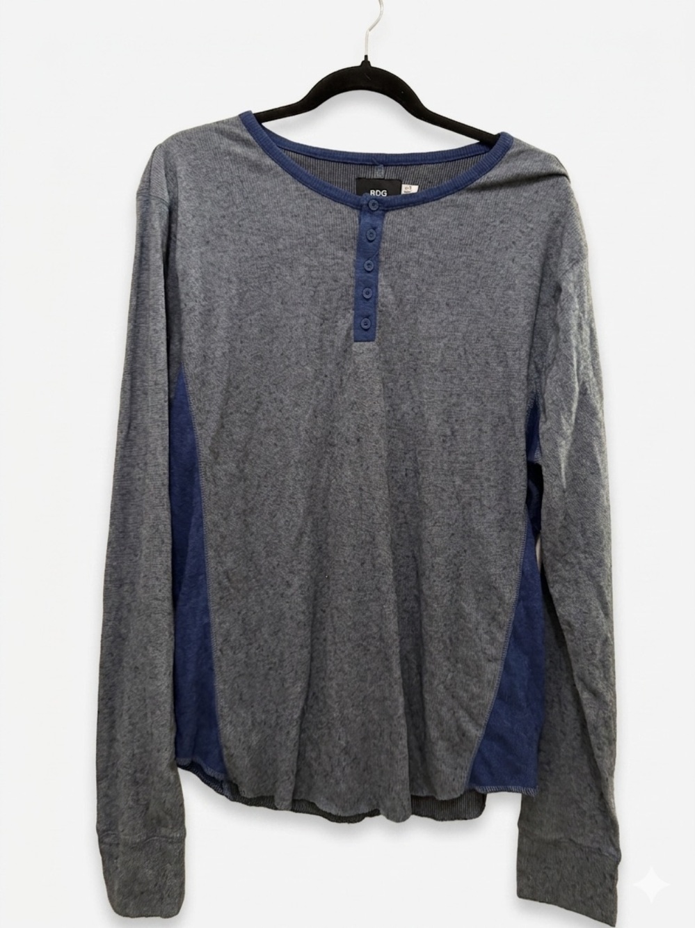 00-BDG urban outfitters men’s size large soft light weight top. Brand new